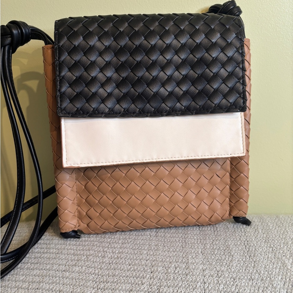 Sondra Roberts Black, White, and Tan Woven Crossbody Bag